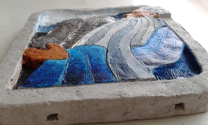 Moses at Sinai - ceramic relief - Image 3